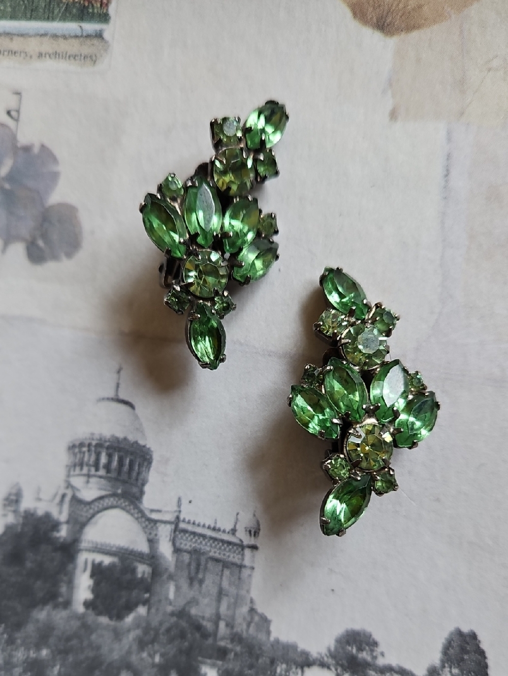 Vintage two-tone green rhinestones clip on earrings Tight Clasp Stunning Colors